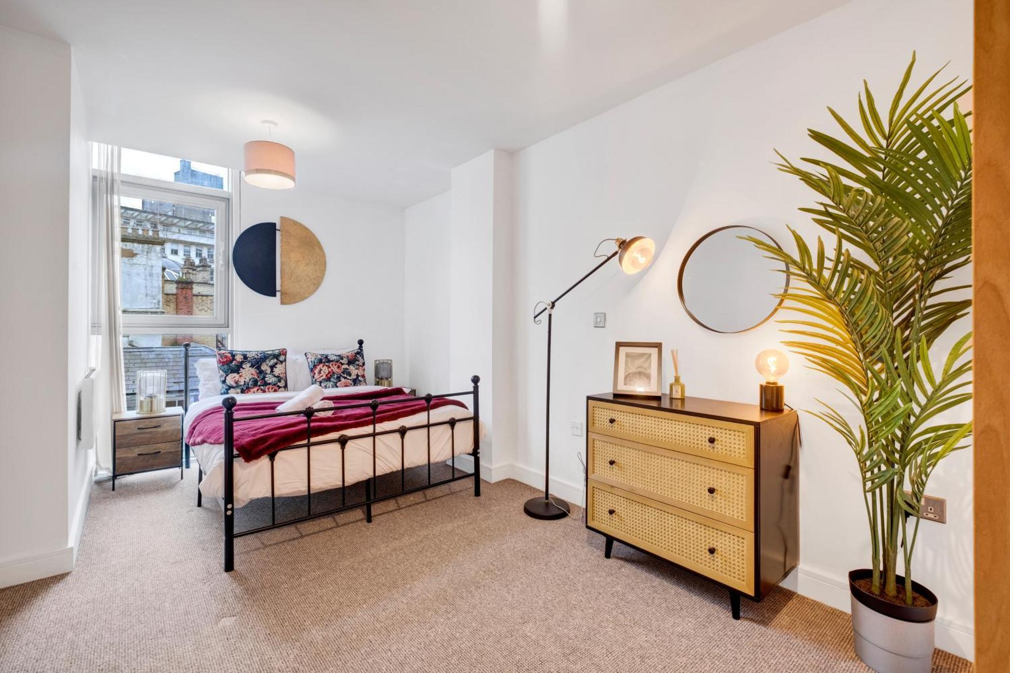 Apartment Ultra Stylish 2 Bedroom Apt Centrally Located Birmingham