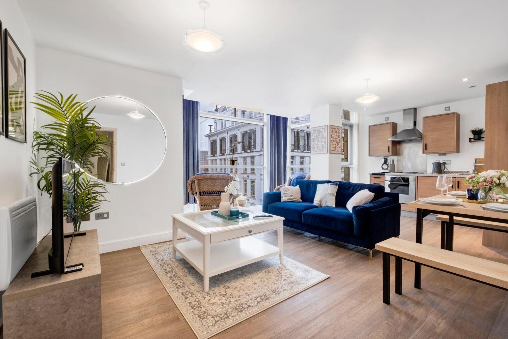 Ultra Stylish 2 Bedroom Apt Centrally Located Birmingham